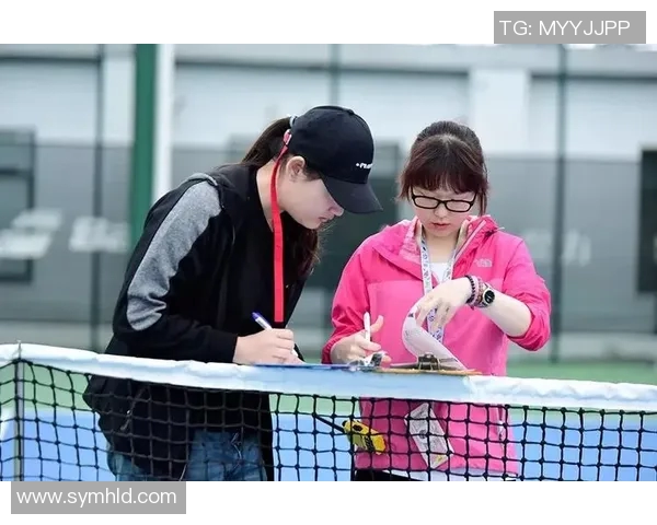 北京网球队在锦标赛中的团队协作展现出色值得赞赏的表现与启示